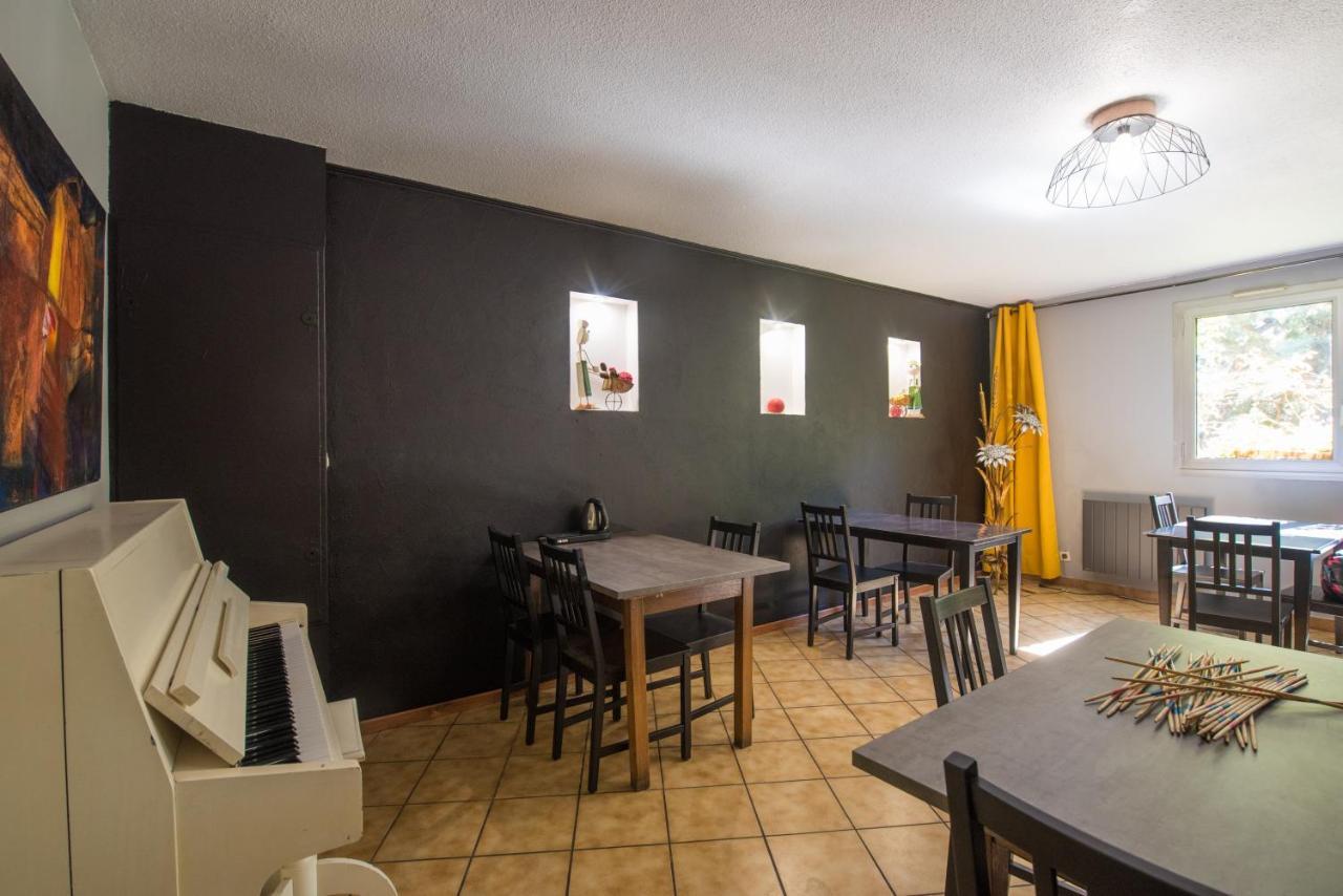 Logis Hotel Le Lac Embrun Exterior foto
